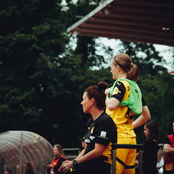 Westfalenpokalfinale BVB Frauen - Schalke 04 Frauen